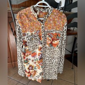 Pilcro Anthropologie Floral & Leopard Print Button-Up Shirt NWT